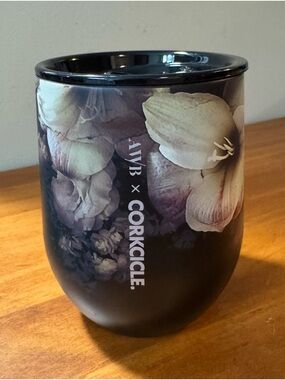 New Ashley Woodson Bailey X Corkcicle Stemless Wine Collection 'Dutch Love' Cup